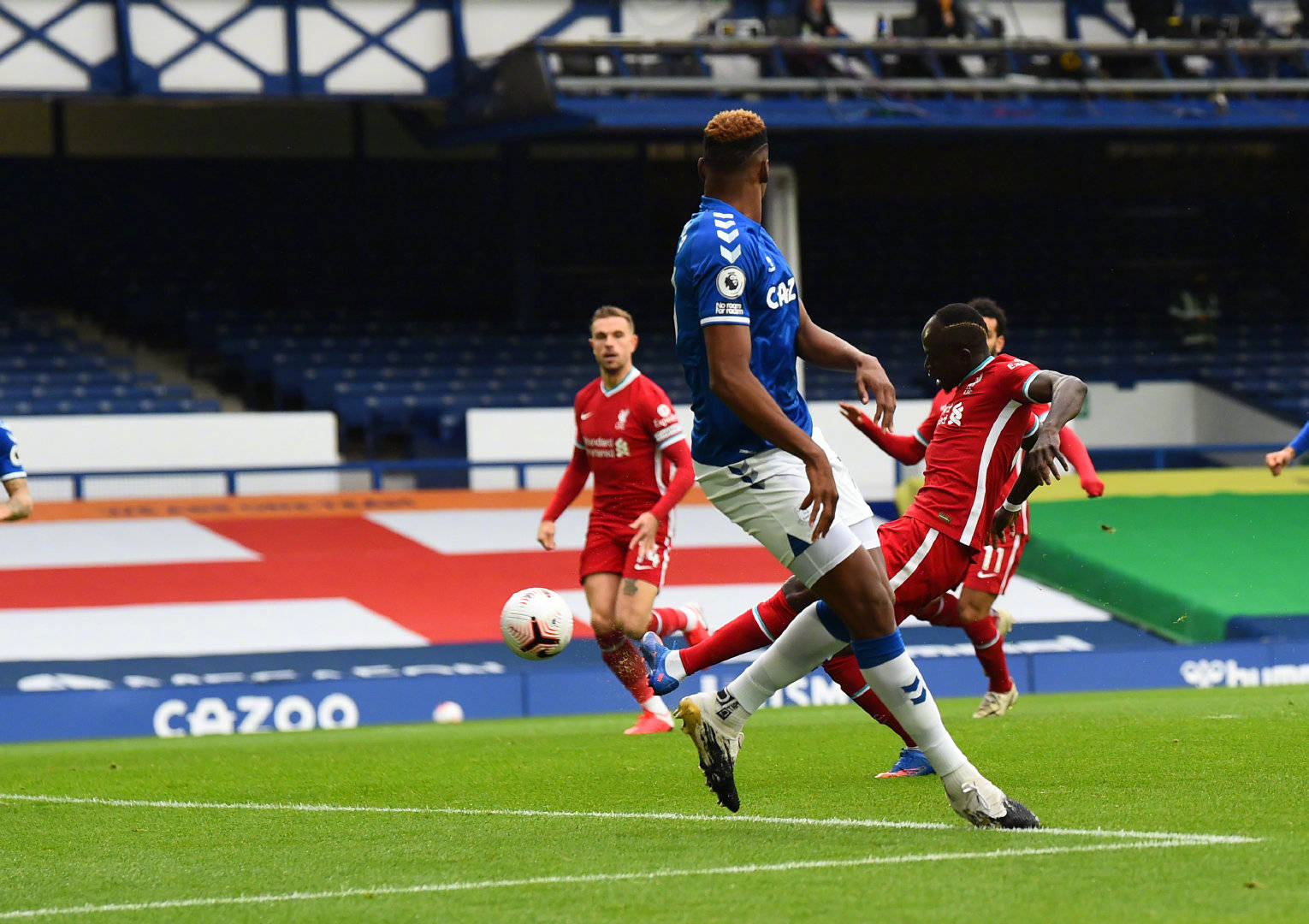 报道指出 报道指出